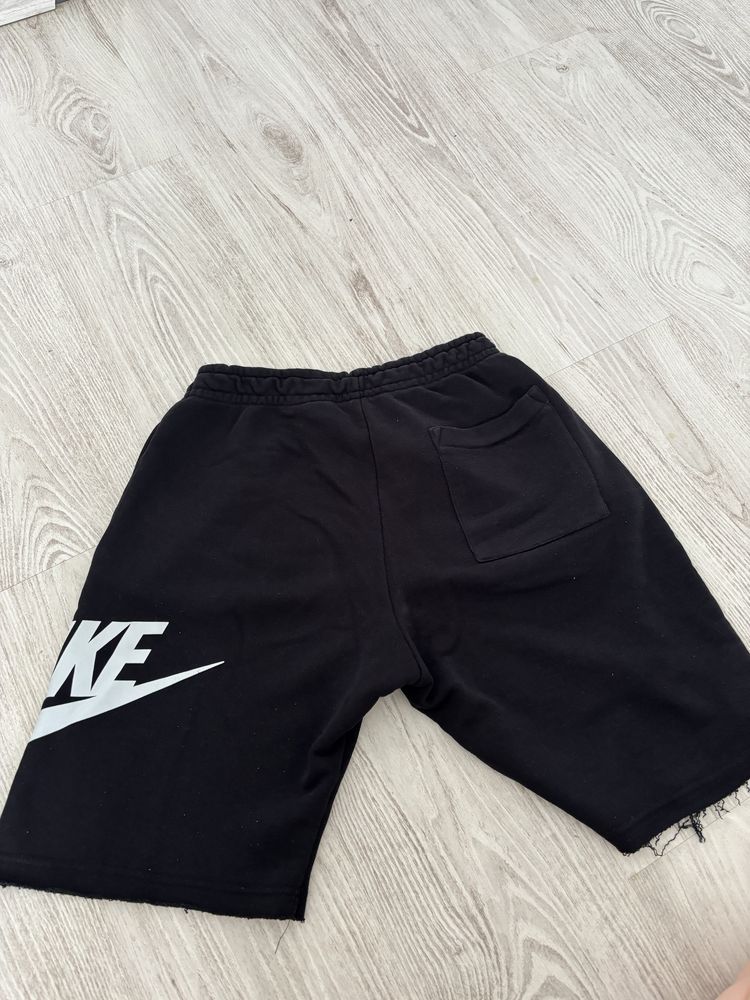 Черные Шорты nike
