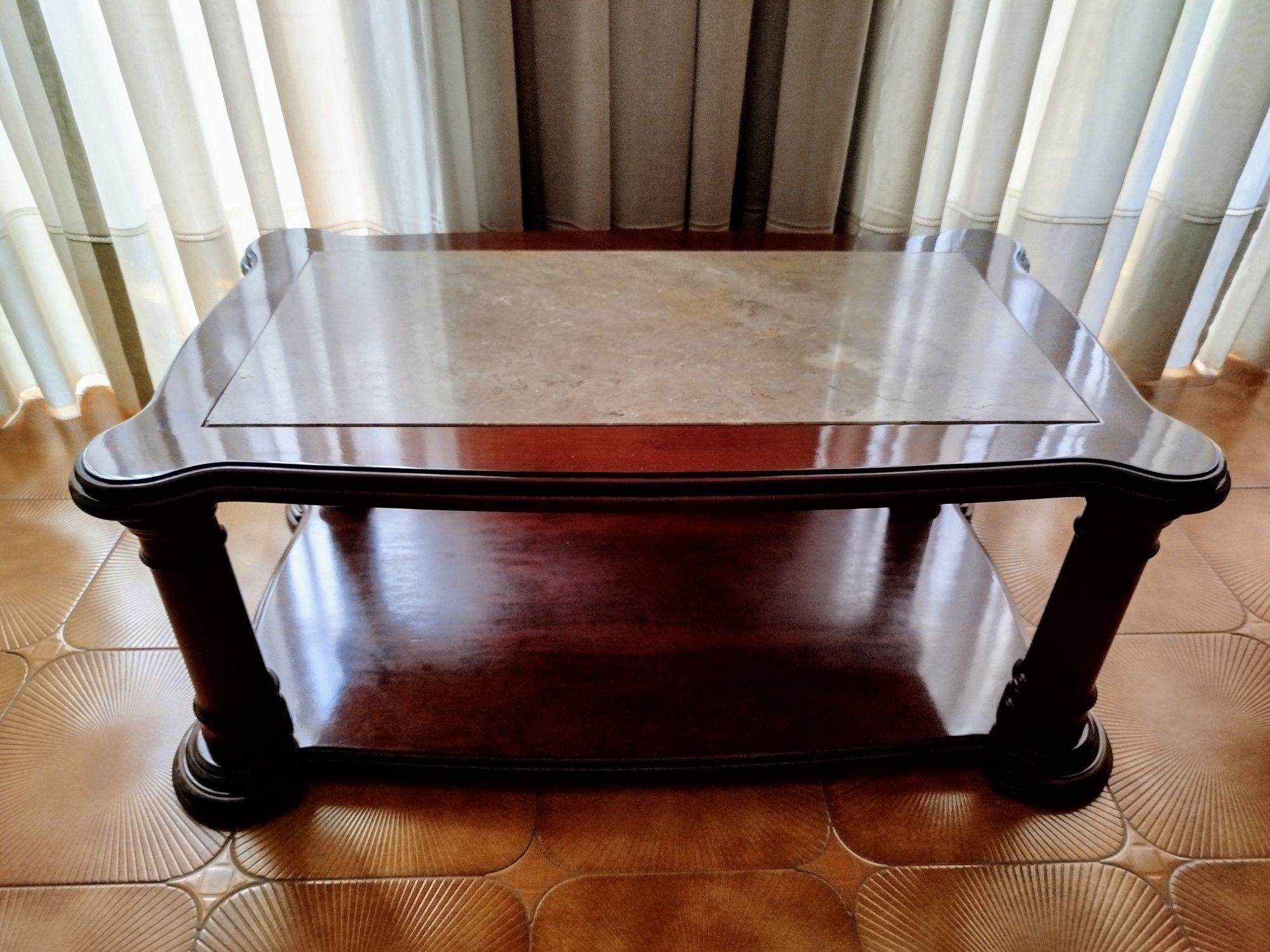 MESA DE CENTRO | Madeira Maciça c/ Tampo Mármore