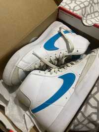 Ténis Nike blazer