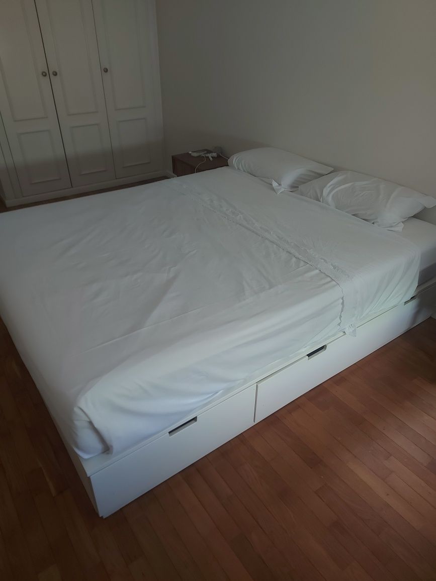 Cama Nordli - IKEA (1,60m x2m)