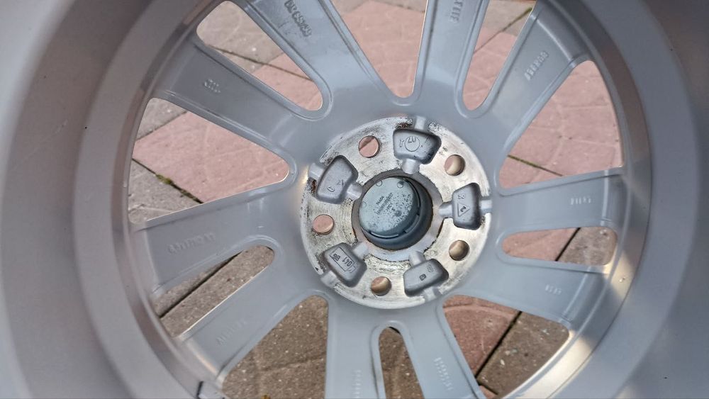 Продам оригінальні диски skoda kodiaq R17