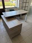 Sprzedam solidne biurko biuro recepcja na wymiar