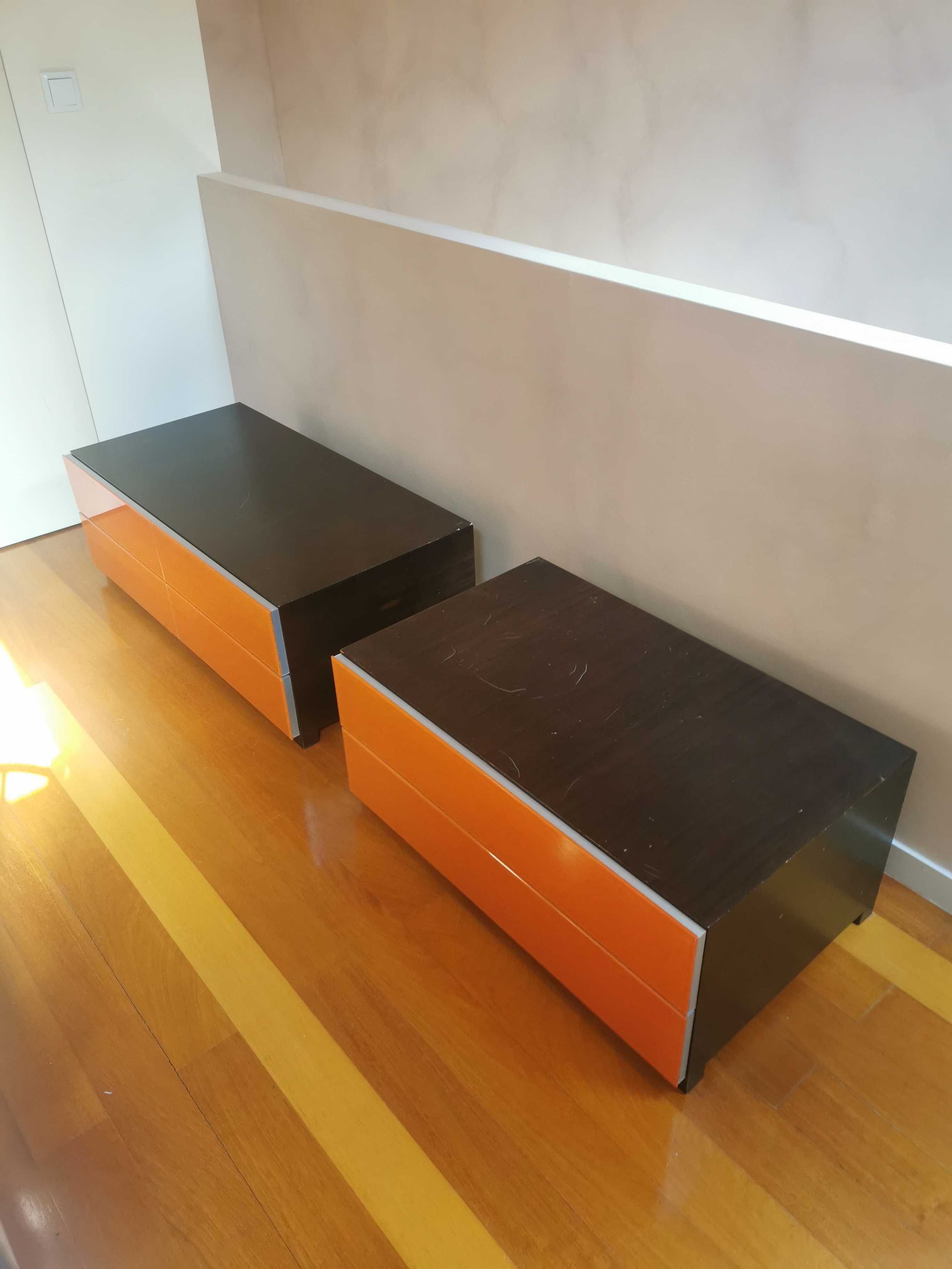 Móveis mesas de cabeceira consola