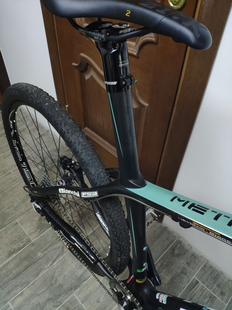 Карбоновий найнер Bianchi METHANOL SL 29* CARBON