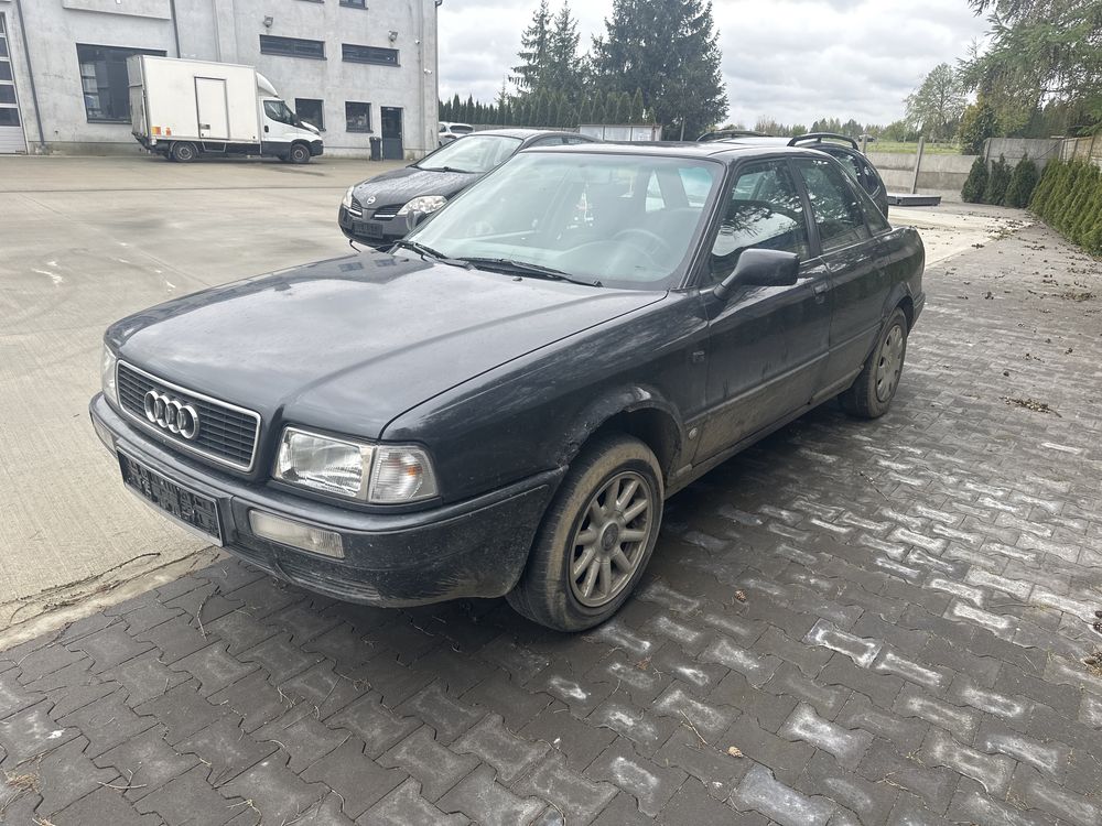 Audi 80 b4 1,9 TD czesci