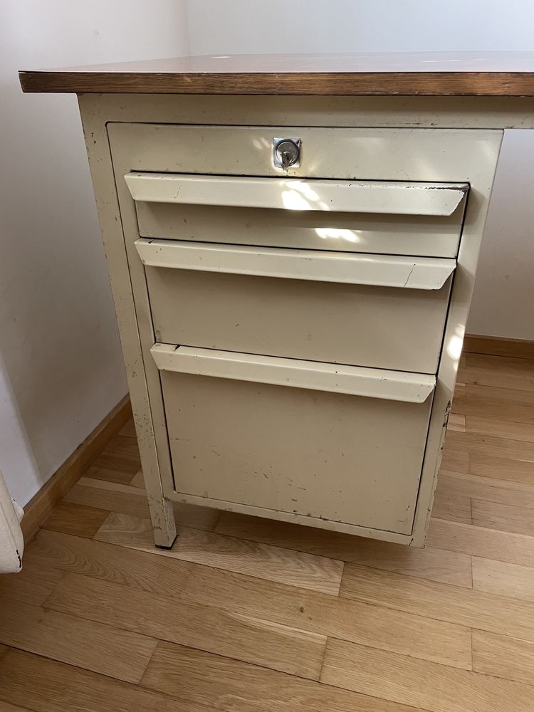 Biurko metalowe PRL 160x60, szuflady i szafka zamykane