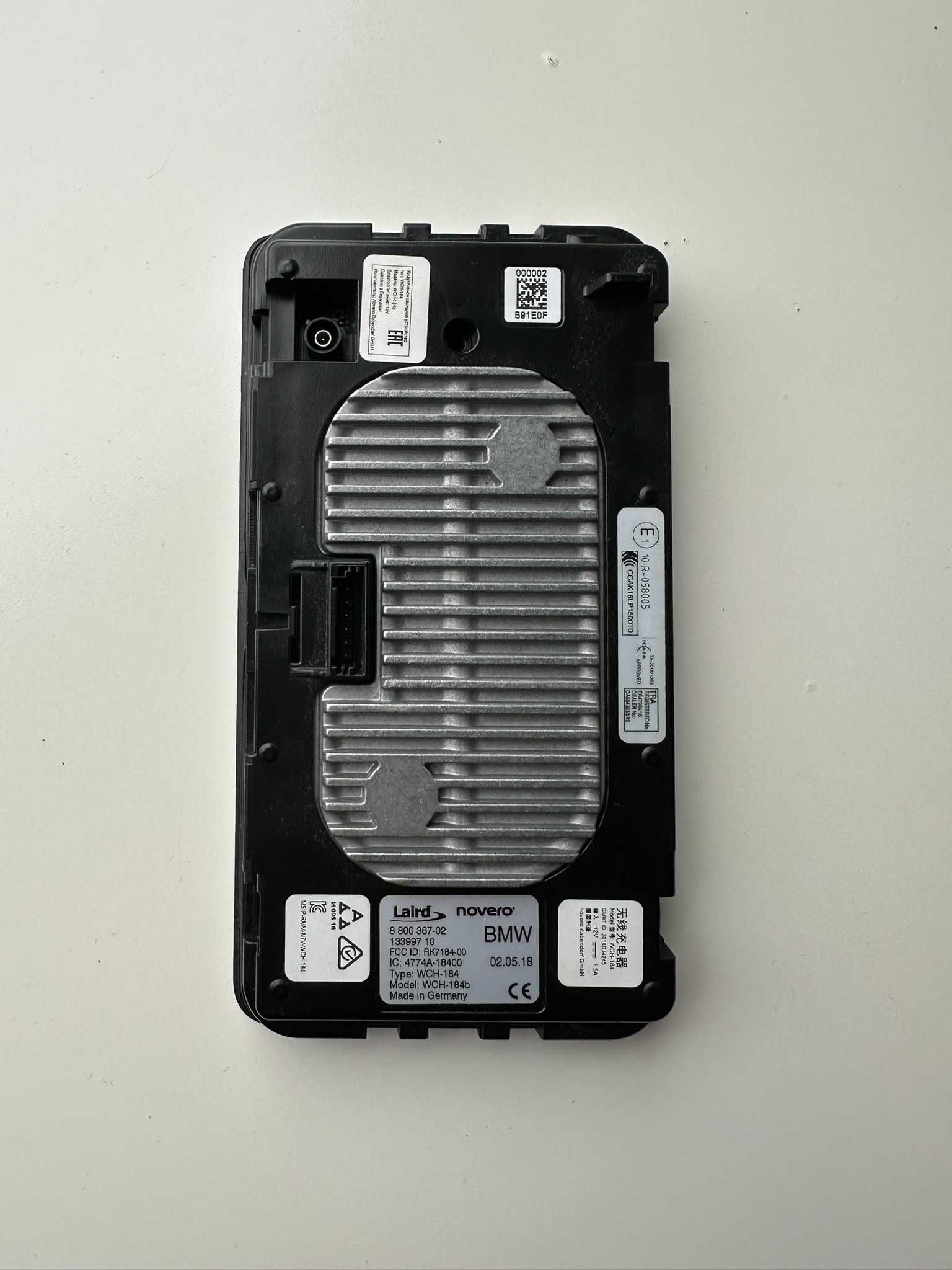 Ładowarka indukcyjna telefonu BMW X3 X4 G01 G02