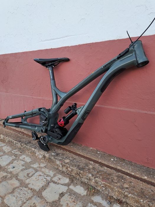 Vendo quarto commensal V4.5 dh tamanho L