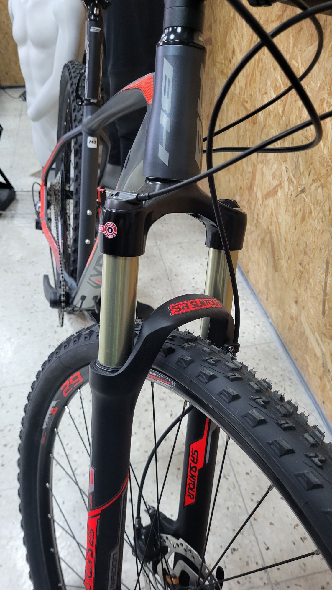 rower BH Expert MTB r. M