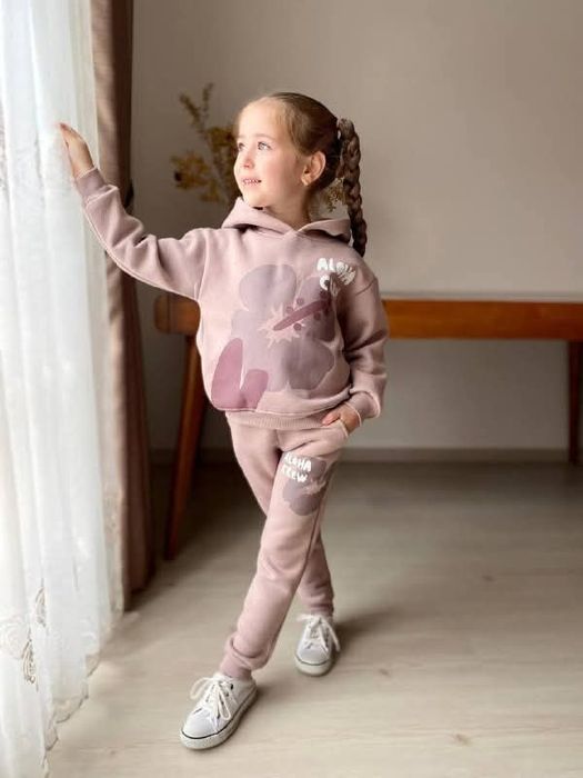 Dresy minnie Mouse, capybara i inne