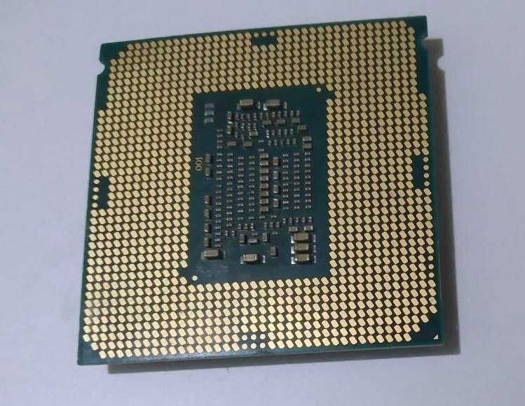 Intel i3-8100T Coffee Lake 4-Core s1151 v2 L3 6MB DMI 35W UHD G630