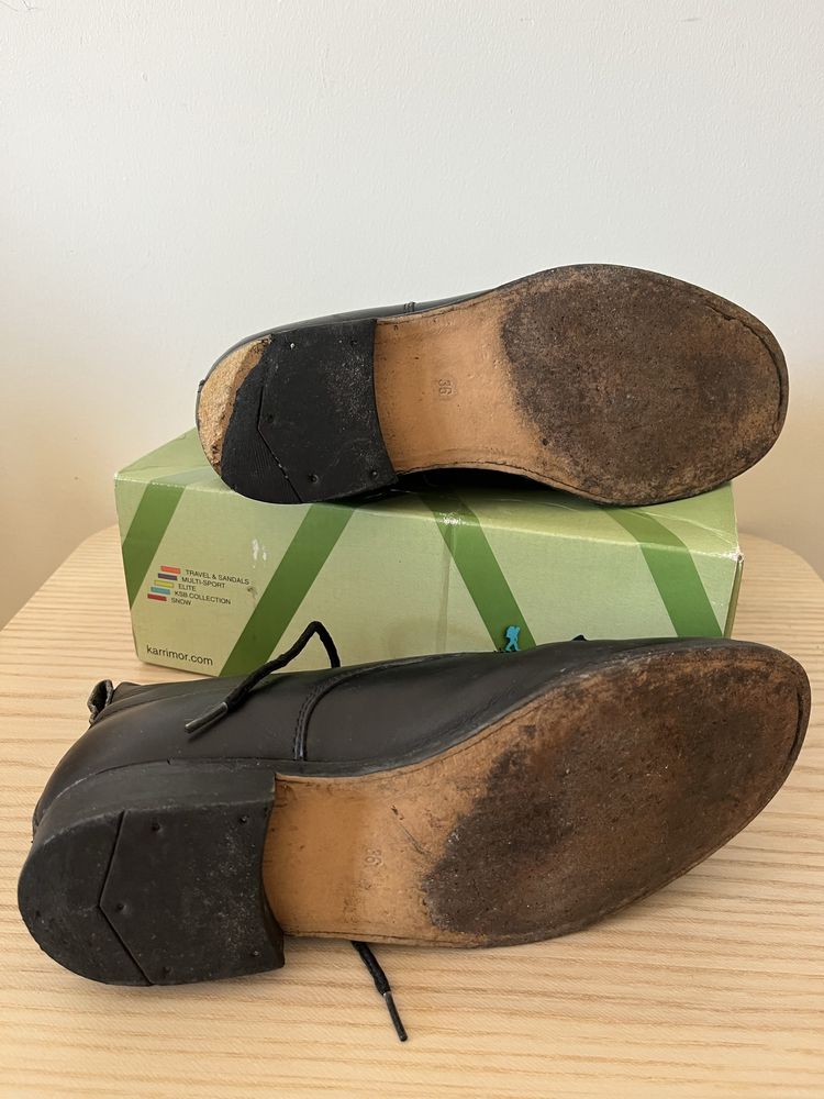 Botas Colégio Militar, tamanho 36