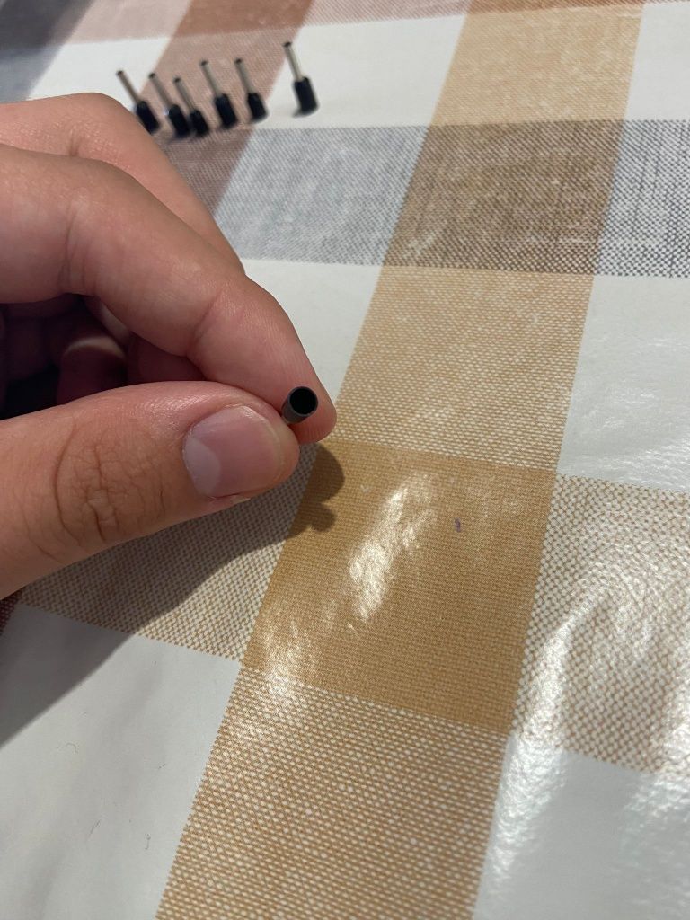 7 terminais de concetores de fio elétrico isolado em cor preto
