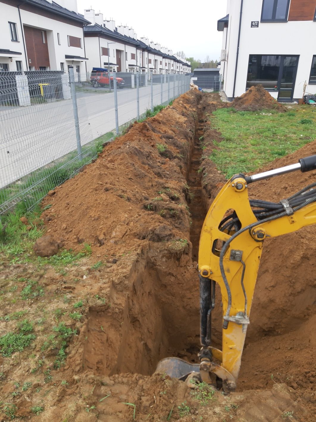 Drenaż, odwodnienia terenu, dachu, działek, melioracja drenaż opaskowy