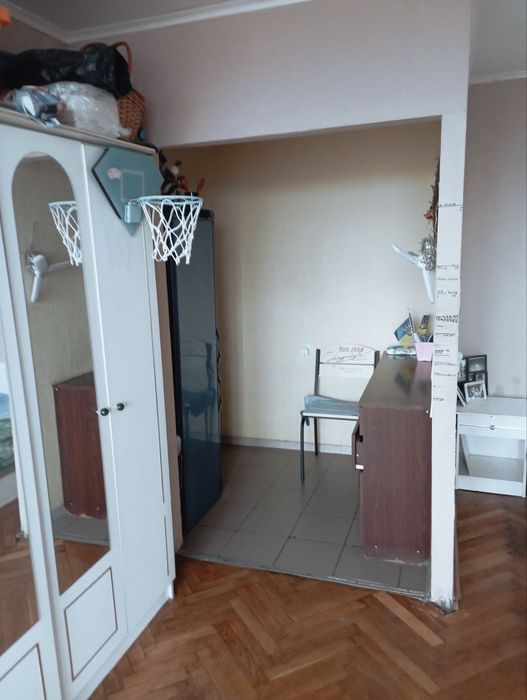 Продам 1-кімнатну квартиру вул. Алматинська 34