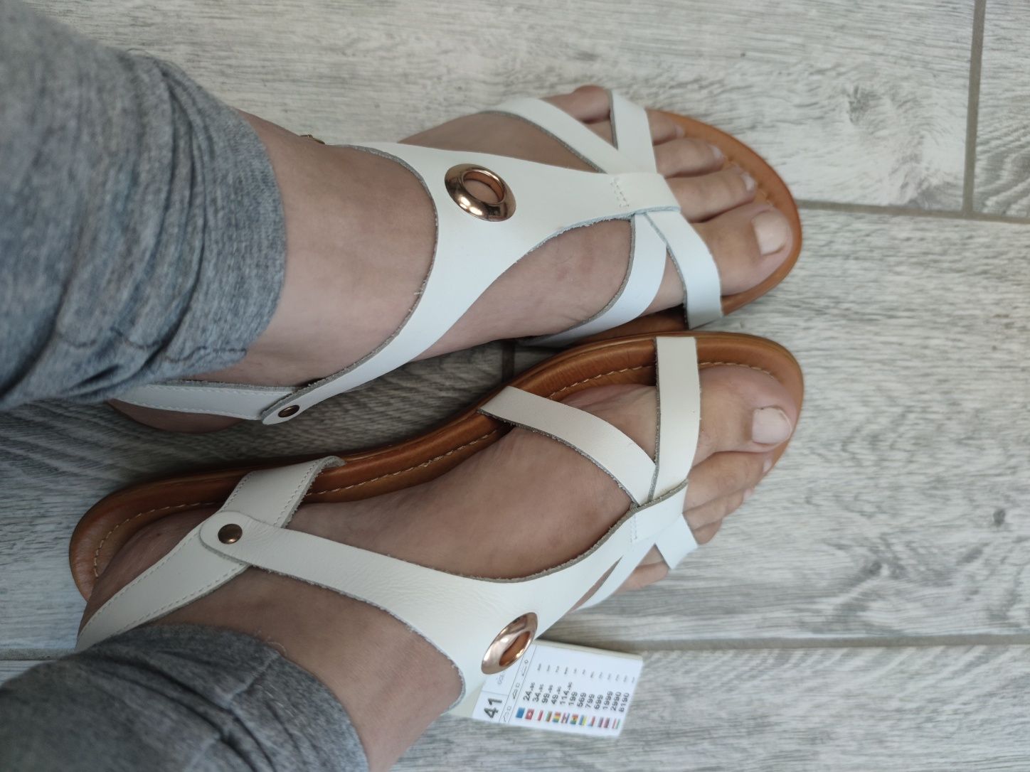 Buty na lato letnie lekkie sandały damskie rozmiar 41 Lasocki skórzane