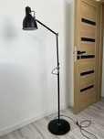 Lampa podłogowa