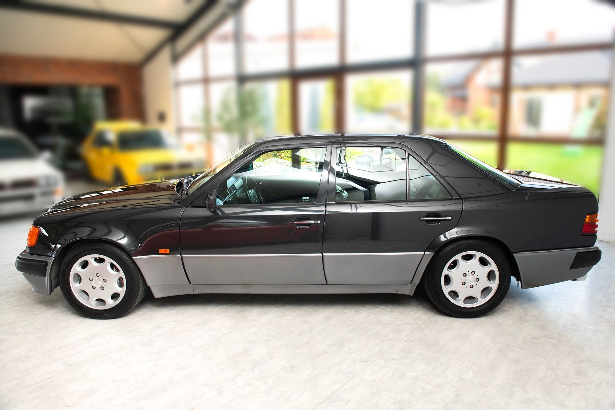 Mercedes-Benz W124 (1984-1993) 500E