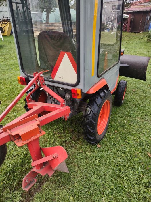 Traktor ogrodowy kmz 012