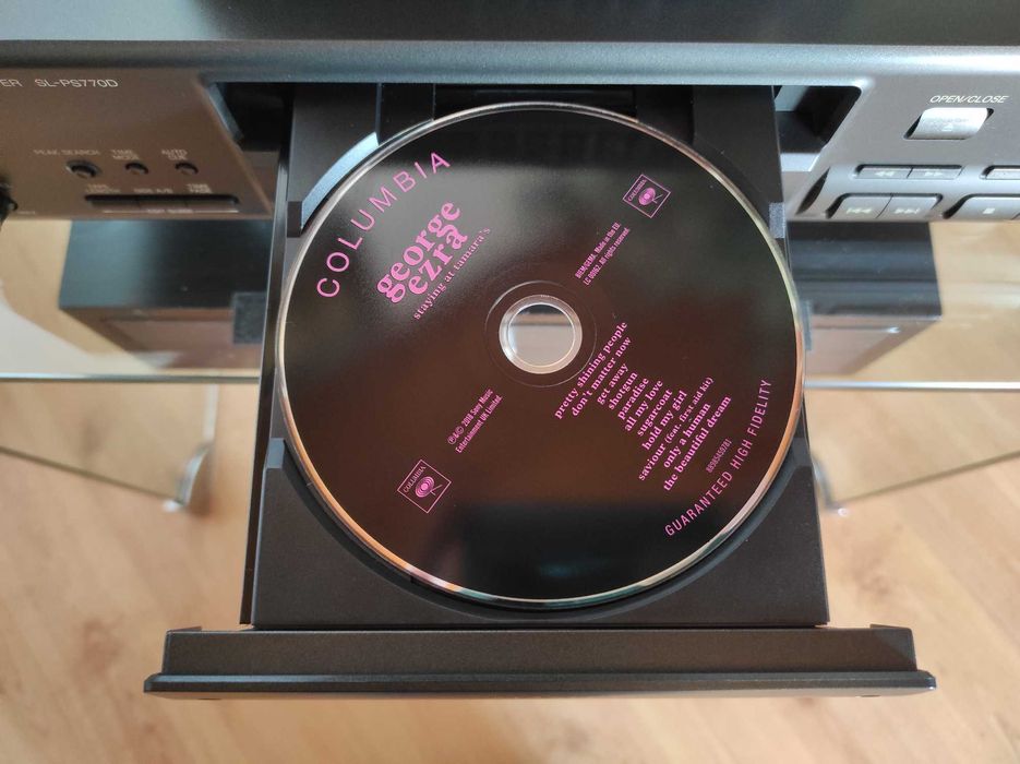 Odtwarzacz CD Technics SL-PS770D i pilot