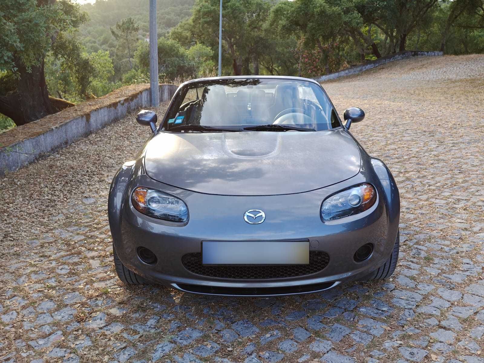 Mazda MX-5 2006 cinzento