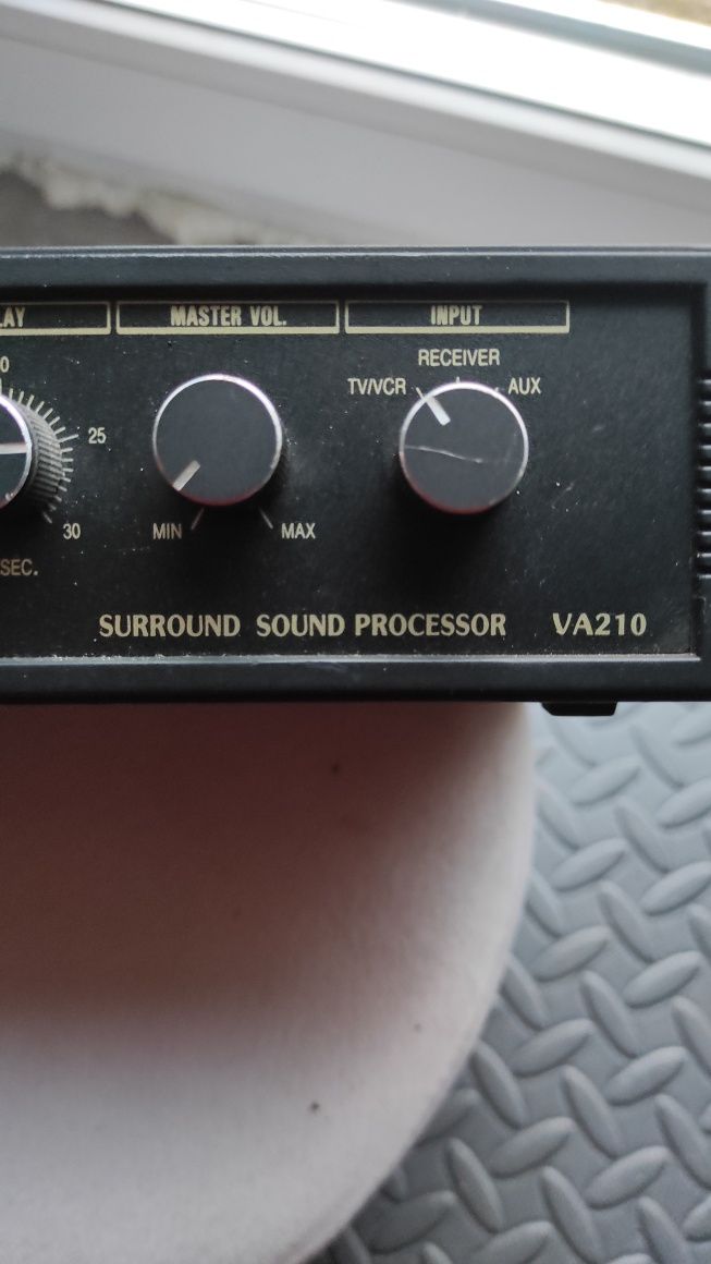 Dega sorround sound processor VA 210