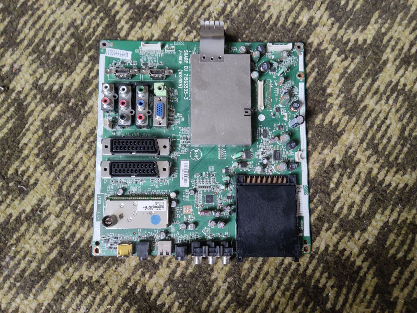 Плата от телевизора Sharp CBPF82MBZC (715T3251-5)