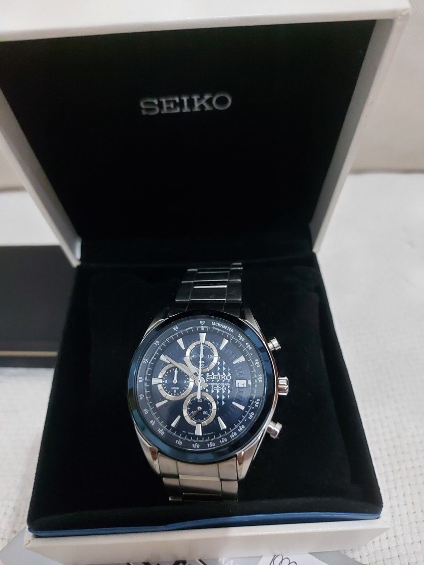 Relógio Seiko 8T67