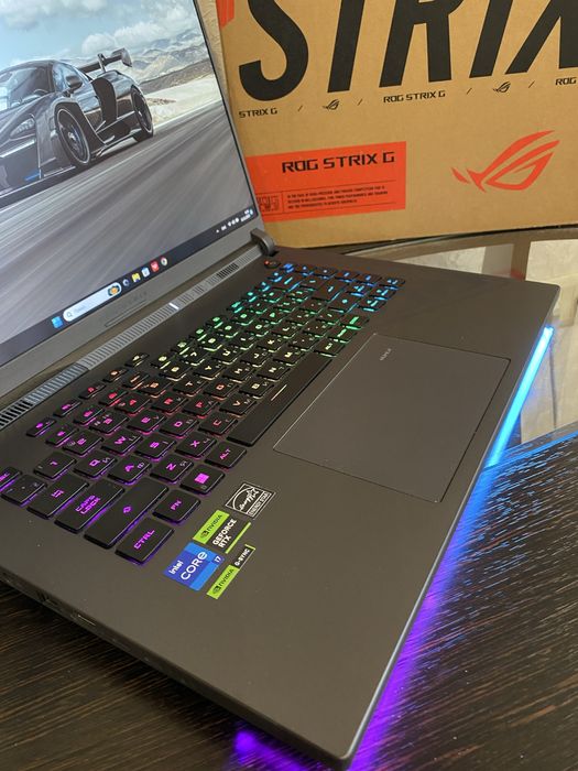 Ігровий Asus Rog Strix RTX 4060/ i7-13/ IPS/ 165 Hz/ 16/1 Tb як новий