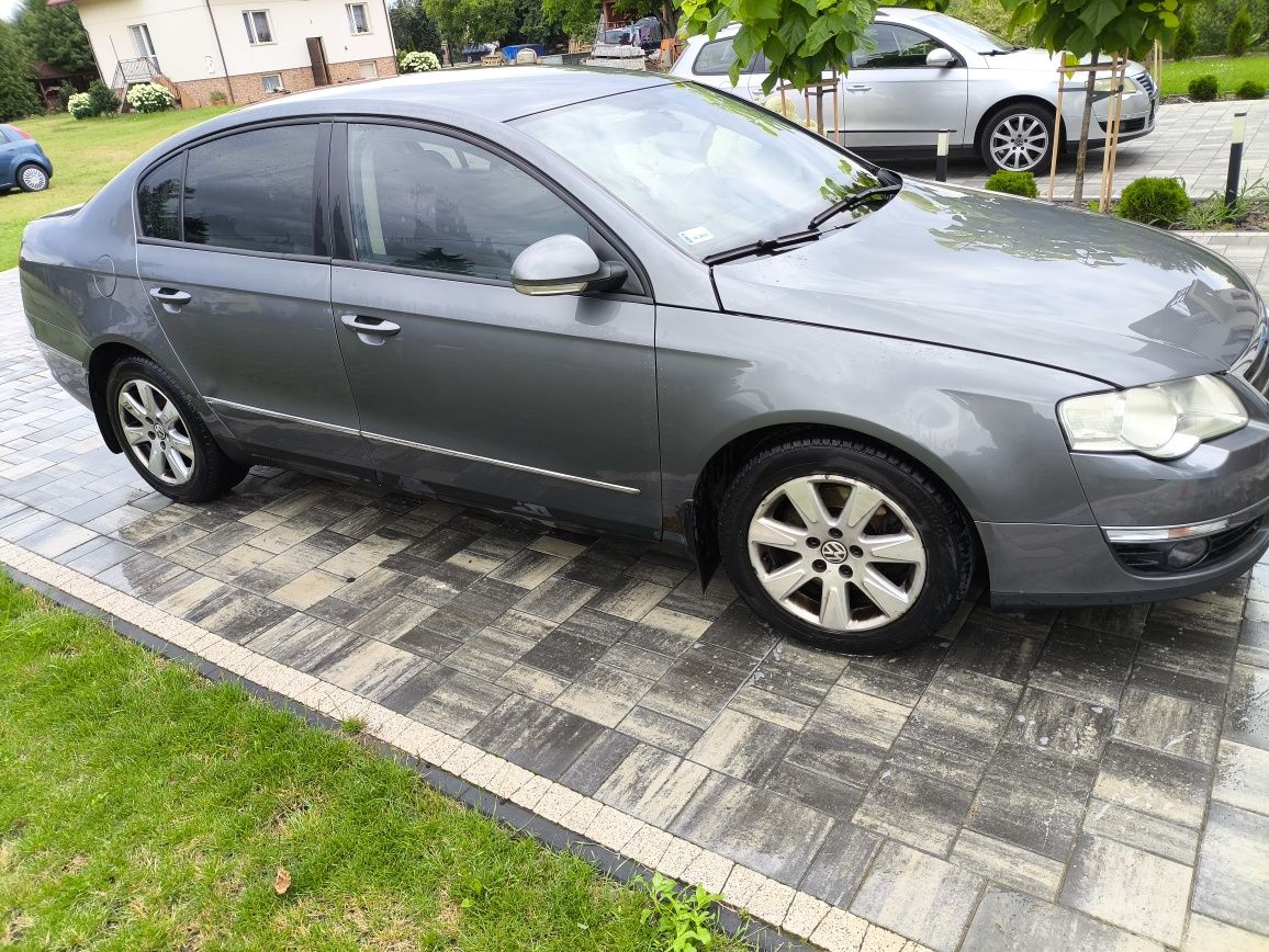 VW Passat B6 2.0 TDI  Hak 2005r. Nowy rozrząd,oleje i filtry