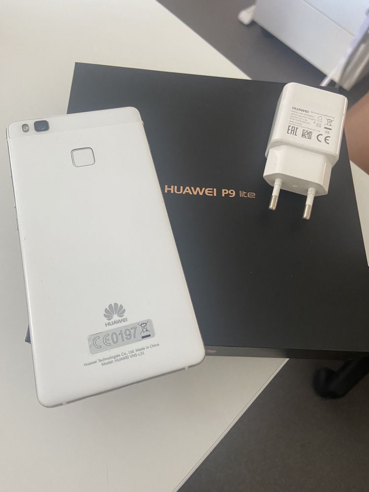 Huawei P9 lite com caixa
