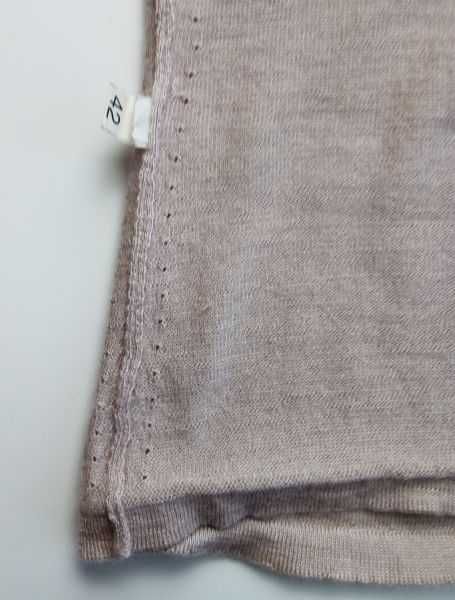 Безрукавка Brioni. Шёлк и кашемир. Размер 42.