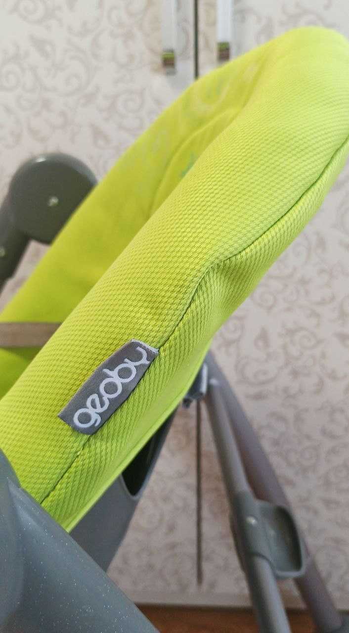 Продам дитячий стілець для годування Geoby у гарному стані