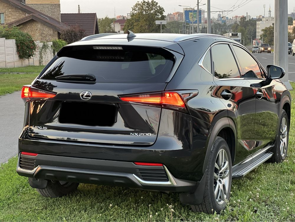 Продам Lexus NX 200 2018 рік Офіційне авто