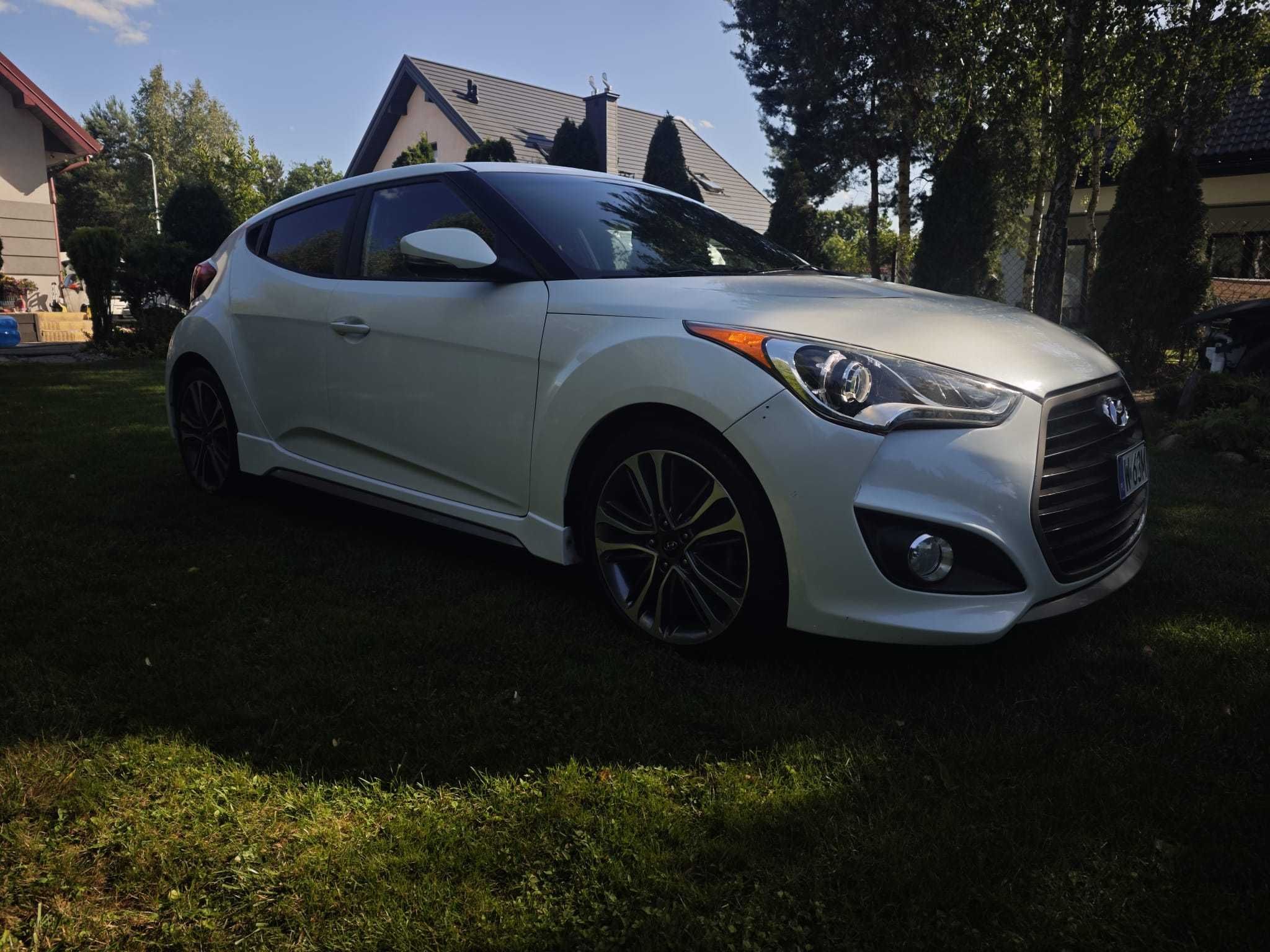 Hyundai Veloster TURBO  R-Spec