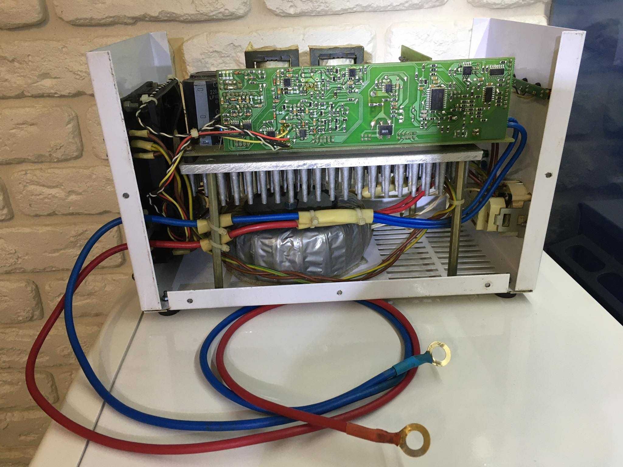 ИБП SinPro 200-S910 Источник бесперебойного питания Технология On-Line