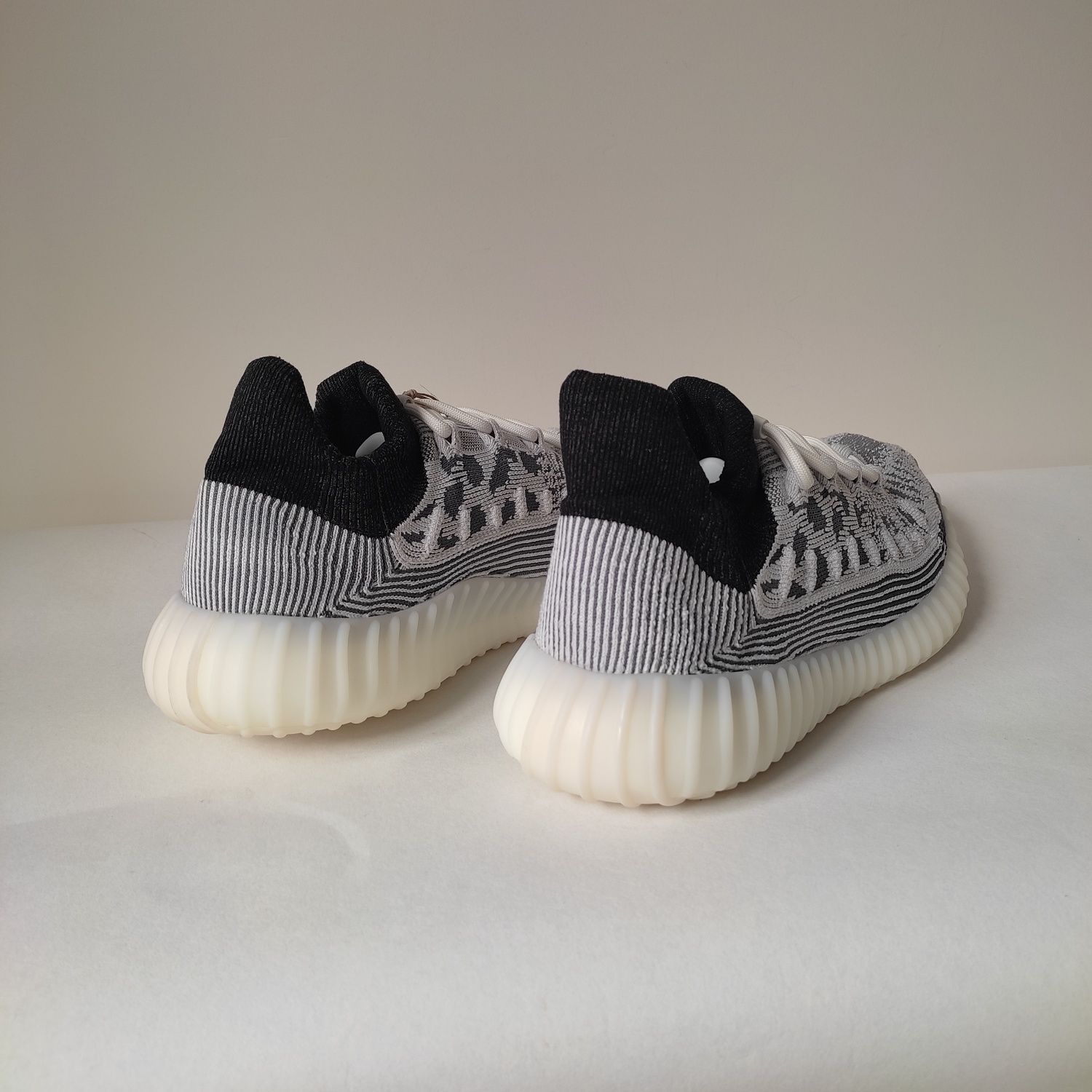Adidas Yeezy 350 V2 CMPCT Panda
