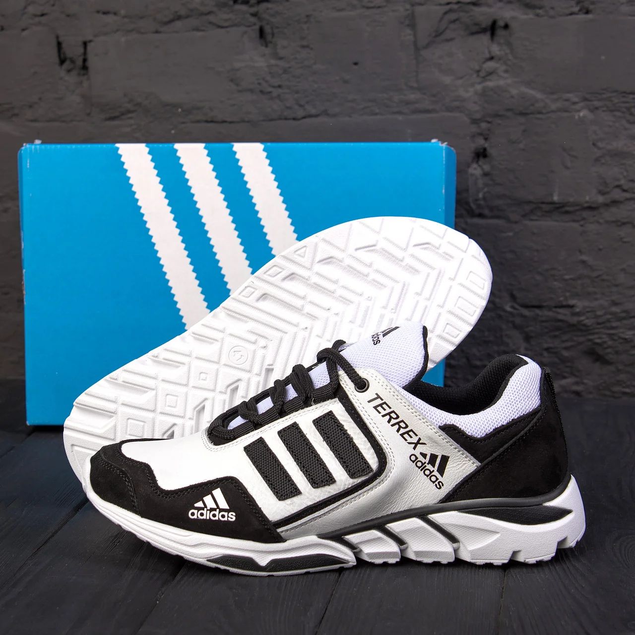 Белые кроссовки adidas мужские из натуральной кожи весенние, осенние