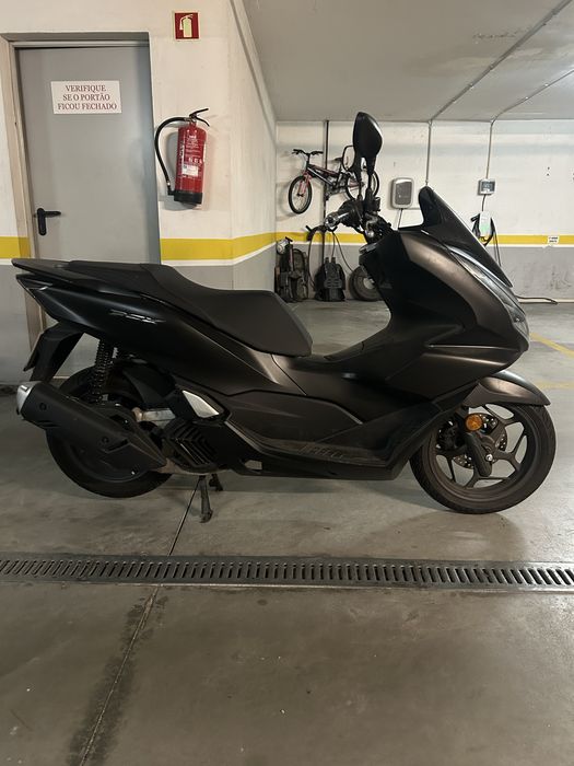 Honda PCX 125 – Como nova!
