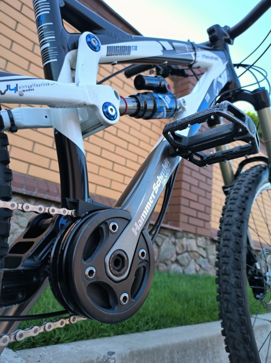 YT industries wicked 170 (M) 2013