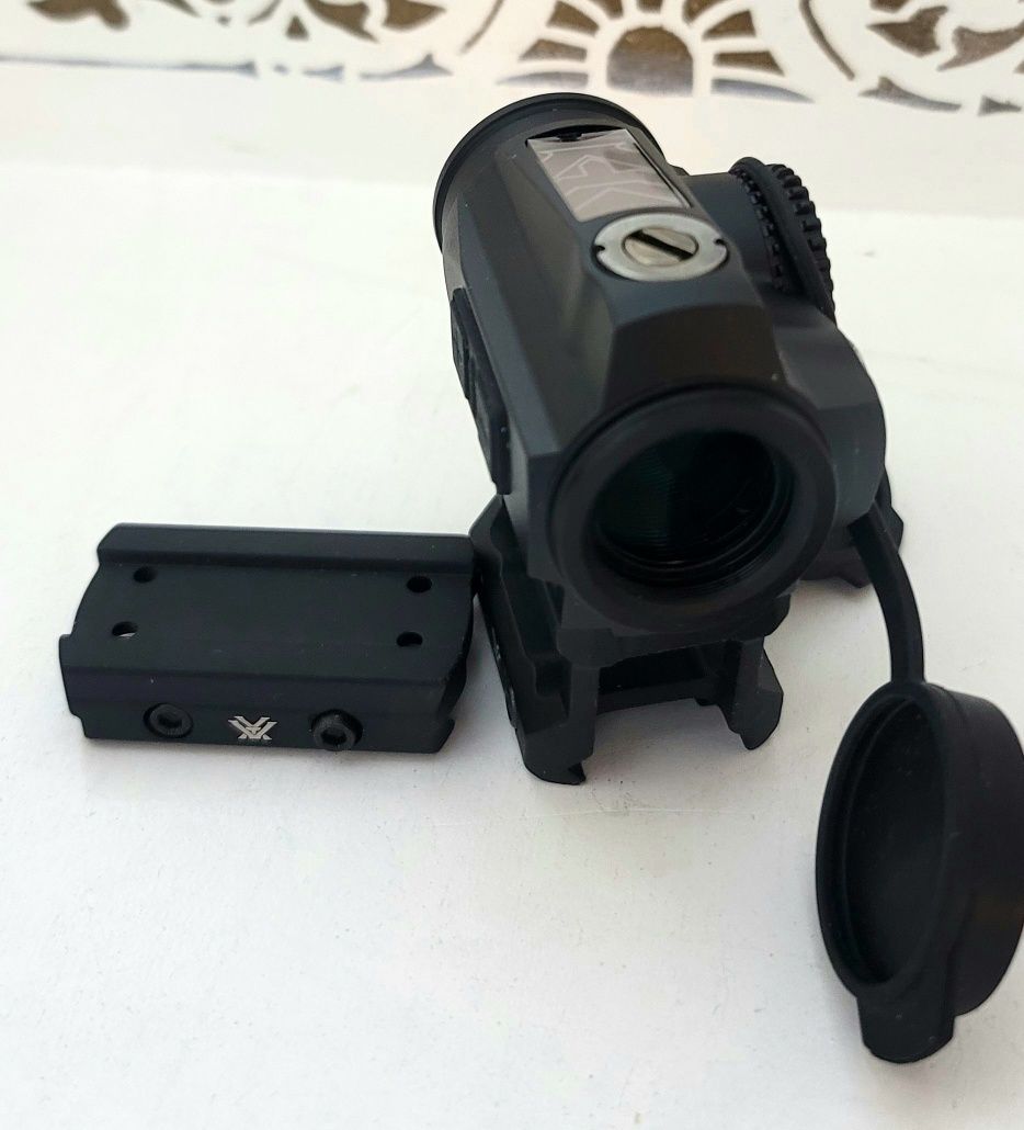 Коллиматорный прицел Vortex Sparc Solar