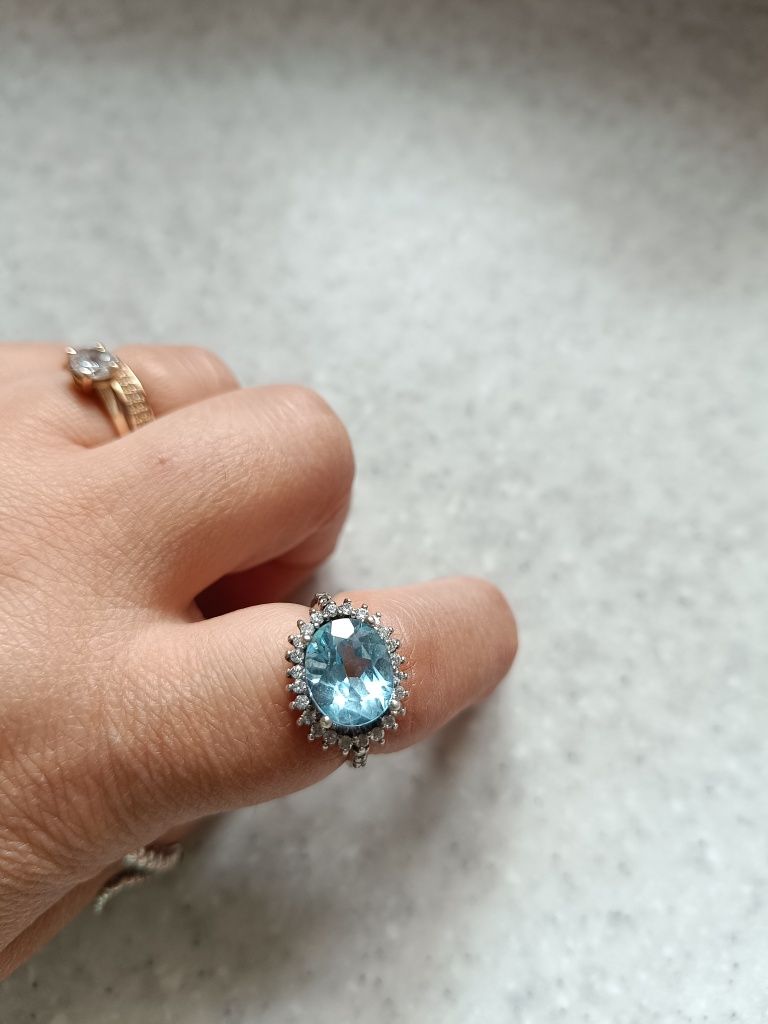 Кольцо серебряное 925 пробы.