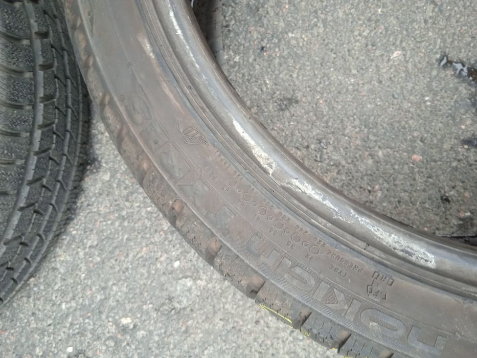 Одно распаровка зима 225.40.18 Nokian TYRES,21p,8mm.New.
