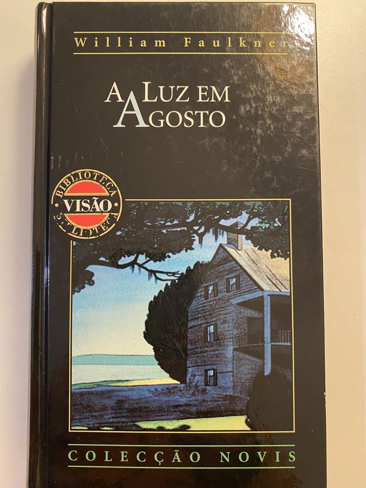 Livro “ A luz em Agosto