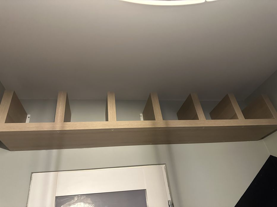 Polka na zabawki ksiazki