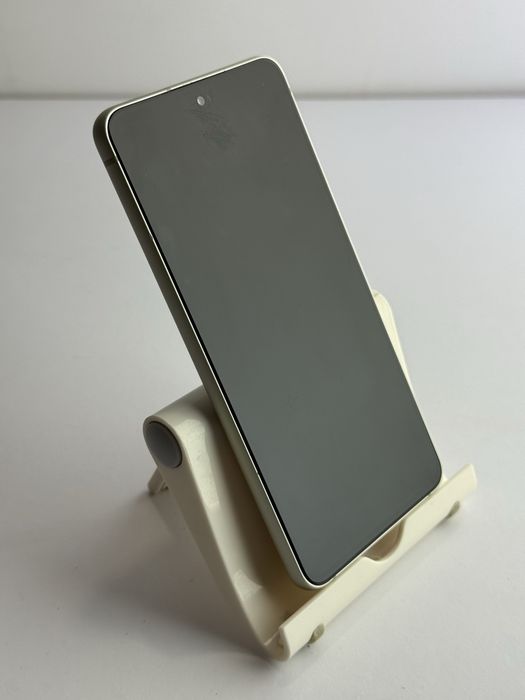 Продам Samsung S21 FE 8/256 Green