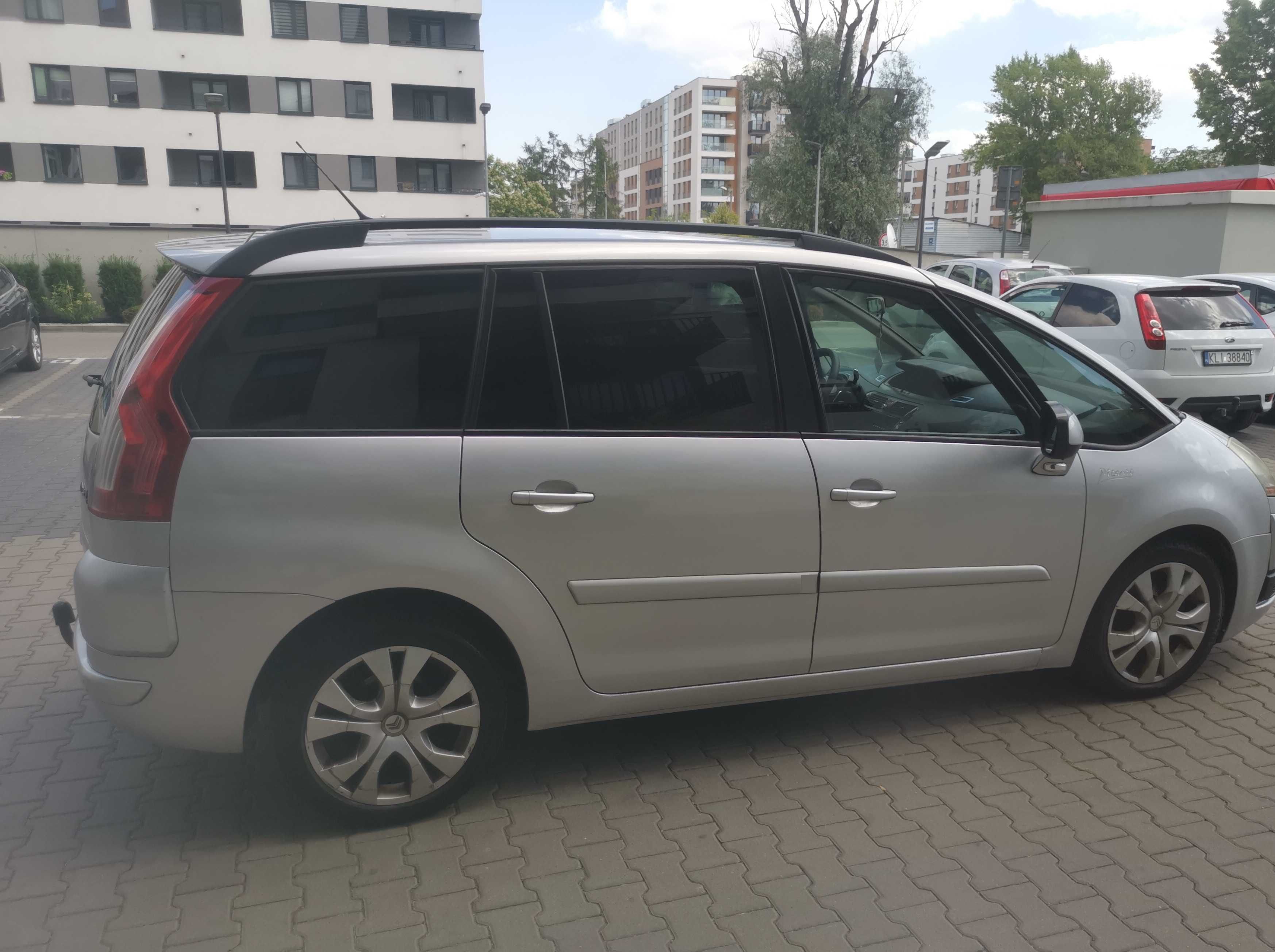 Citroen c4 grand picasso 2008 rok sionik 2.0 z gazem automat.