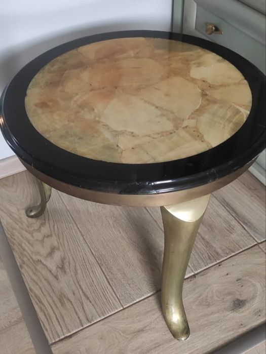 stolik kawowy okrągły