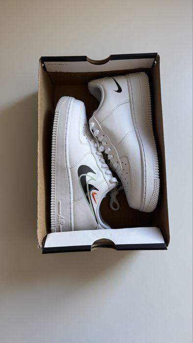 Nike Air Force 1 Low '07 Multi-Swoosh Orange rozmiar 39, wkładka 25 cm