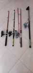 Canas de pesca com carreto